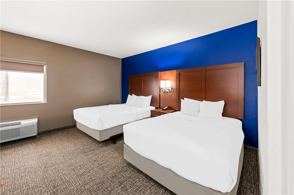 Comfort Inn & Suites Fairborn Near Wright Patterson Afb Room photo